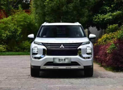 东风日产探陆新车型上市 售24.38万-25.98万