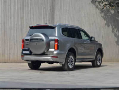 纯电续航125km，长安UNI-Z卷翻A级插混SUV