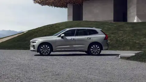 刚买就要拆发动机！沃尔沃车主集体炸锅：过保自费2万！