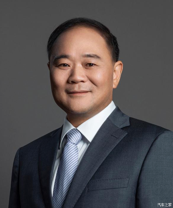 李书福先生辞任吉利汽车控股有限公司董事会主席及执行董事职务
