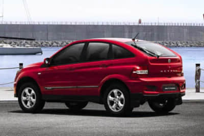 现代索纳塔，售价17.38万元，2.0T+8AT，配置丰富，适合家用