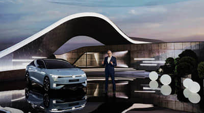 立法先行 推动自动驾驶技术落地