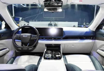 立法先行 推动自动驾驶技术落地